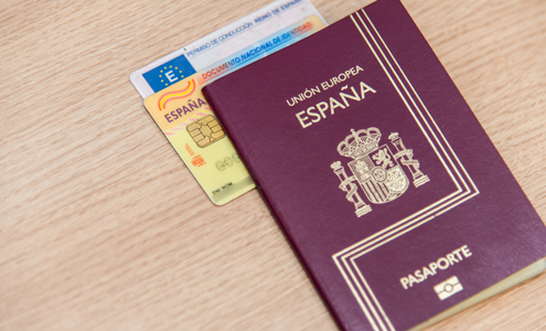 AFTER BREXIT A RISE IN SPANISH CITIZENSHIP BY BRITS